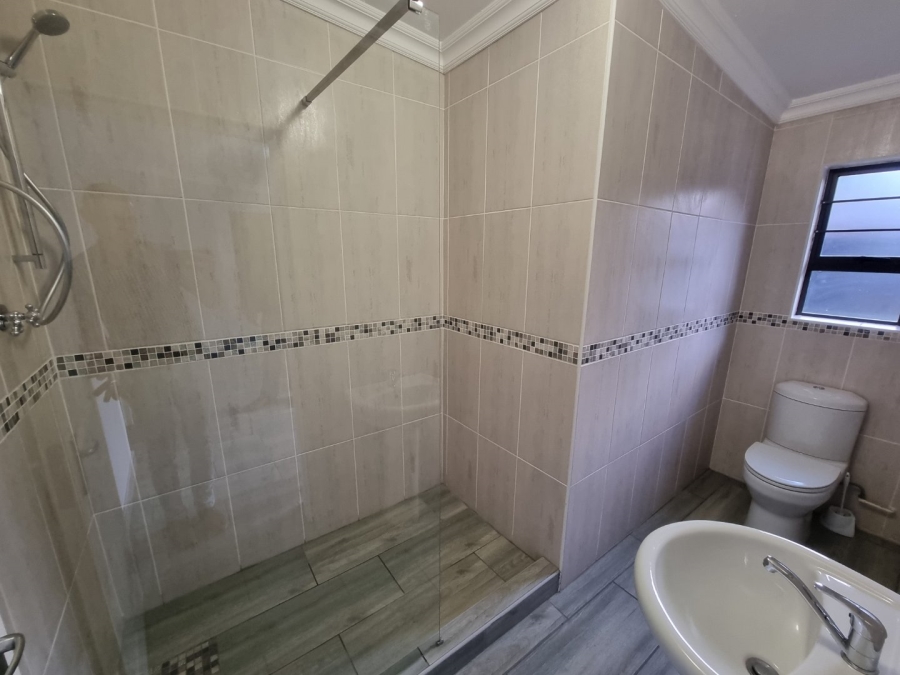 4 Bedroom Property for Sale in Bethlehem Free State